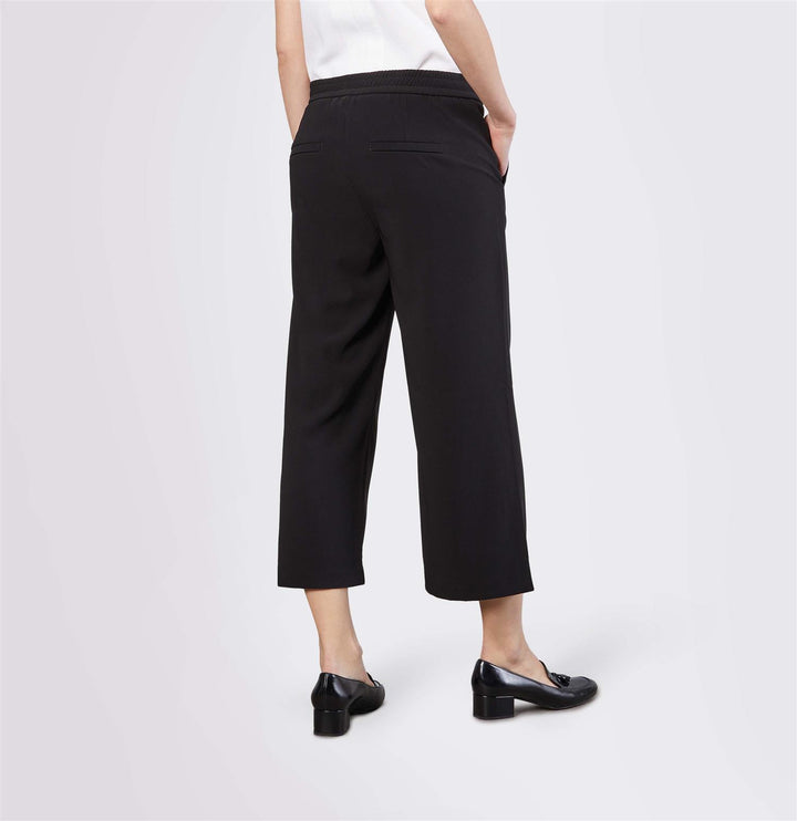 Chiara cropped