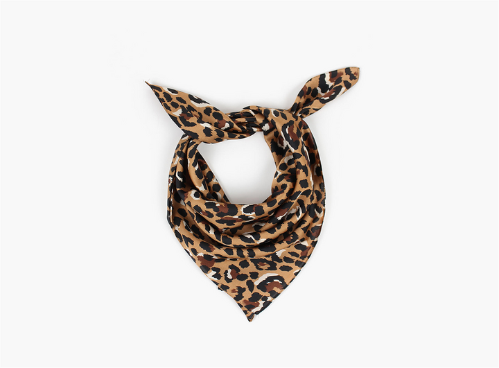 MANZINI Leopard Square Scarf 70 x 70 cm